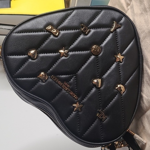NWT Karl lagerfeld heart shaped Crossbody - Picture 6 of 9